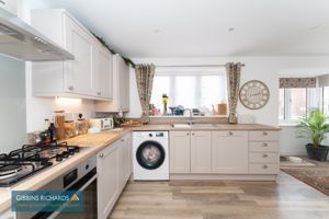 Kitchen/Diner- click for photo gallery
